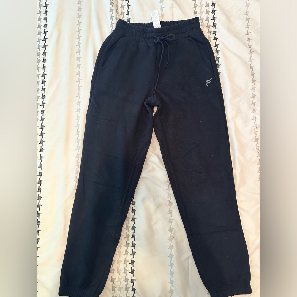 women’s fabletics joggers